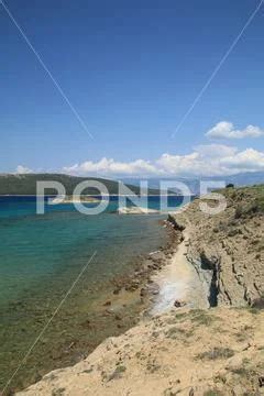 nude beach in oahu|Cromwells Beach